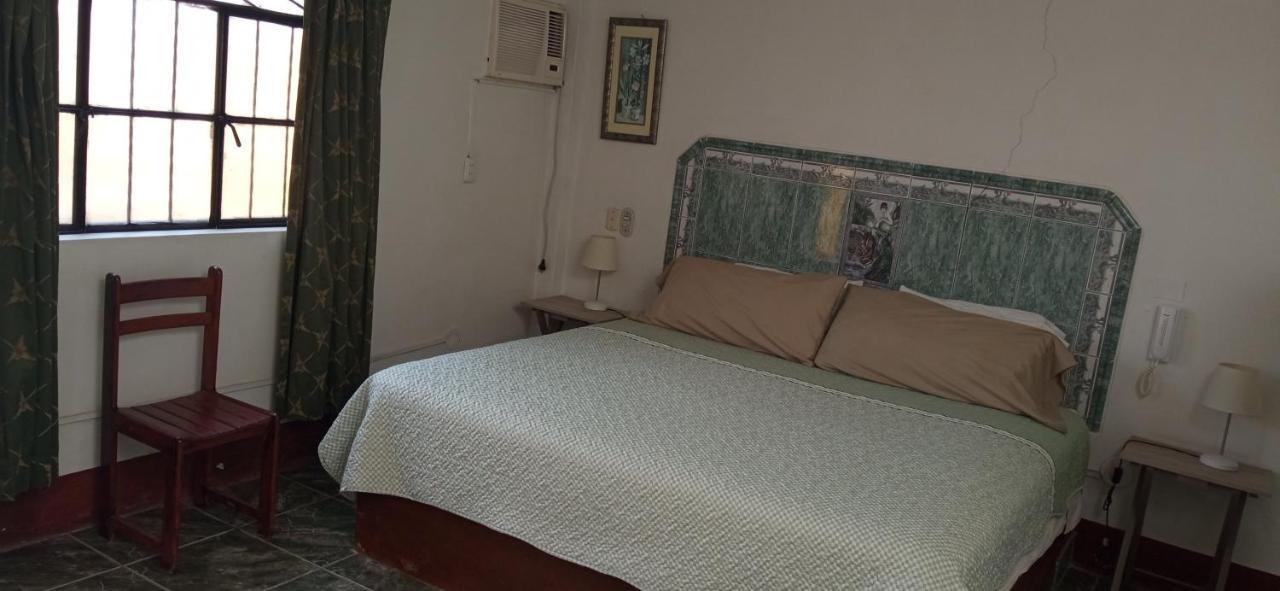 Motel Sahara Suites บาร์รางกา ภายนอก รูปภาพ